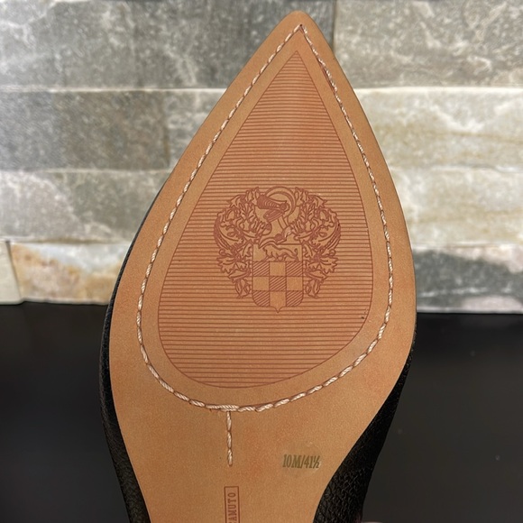Vince Camuto Hamden Slingback Pumps - Picture 14 of 14